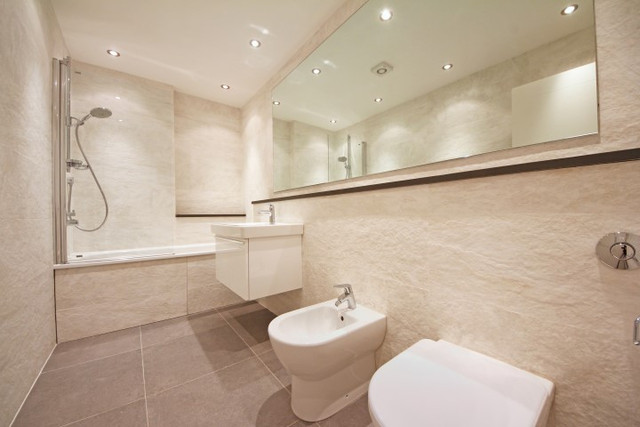  Image of 3 bedroom Flat to rent in Elm Avenue London W5 at Elm Avenue  London, W5 3XA