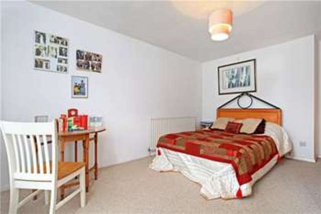  Image of 3 bedroom Mews for sale in Elm Grove Salisbury SP1 at Salisbury Laverstock, SP1 1NQ