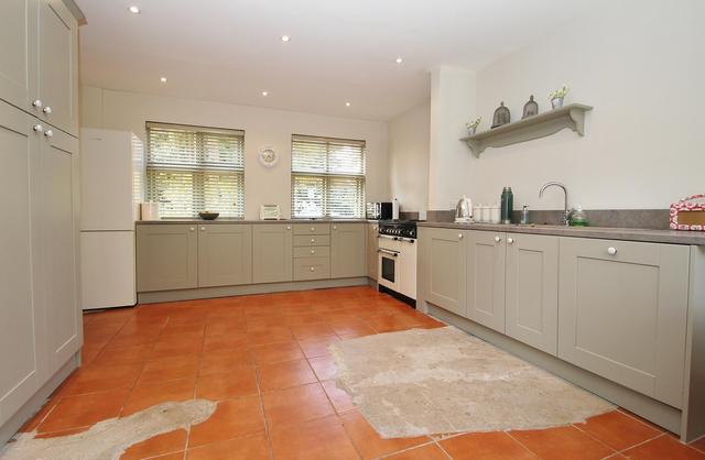  Image of 4 bedroom Detached house for sale in Elm Road Horsell Woking GU21 at Horsell Surrey Horsell, GU21 4DY