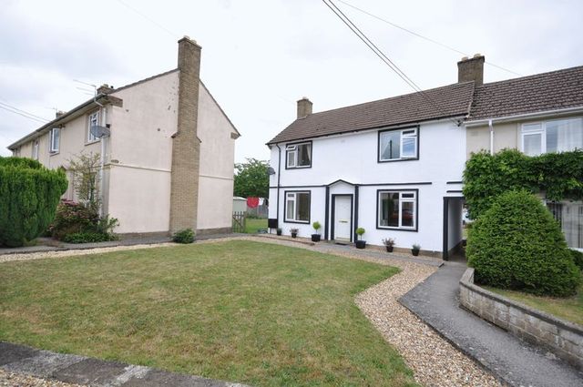  Image of 3 bedroom Detached house for sale in Elm Tree Avenue Radstock BA3 at Elm Tree Avenue  Radstock, BA3 3TB