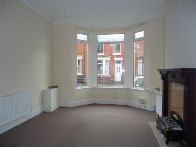  Image of 3 bedroom Terraced house to rent in Elmdale Road Walton Liverpool L9 at Walton  Liverpool, L9 2BH