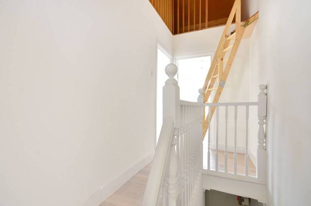  Image of 2 bedroom Flat for sale in Elswick Road London SE13 at Elswick Road  Lewisham, SE13 7SR