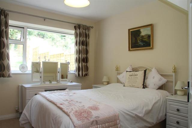  Image of 3 bedroom Bungalow for sale in Emmott Drive Rawdon Leeds LS19 at Rawdon Leeds Rawdon, LS19 6RE