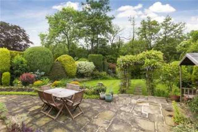  Image of 5 bedroom Detached house for sale in Endor Grove Burley in Wharfedale Ilkley LS29 at Burley in Wharfedale Ilkley Burley in Wharfdale, LS29 7QJ