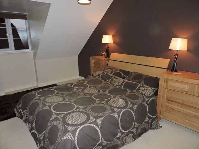  Image of 3 bedroom Semi-Detached house for sale in Englefield Way Basingstoke RG24 at Englefield Way  Basingstoke, RG24 9SF