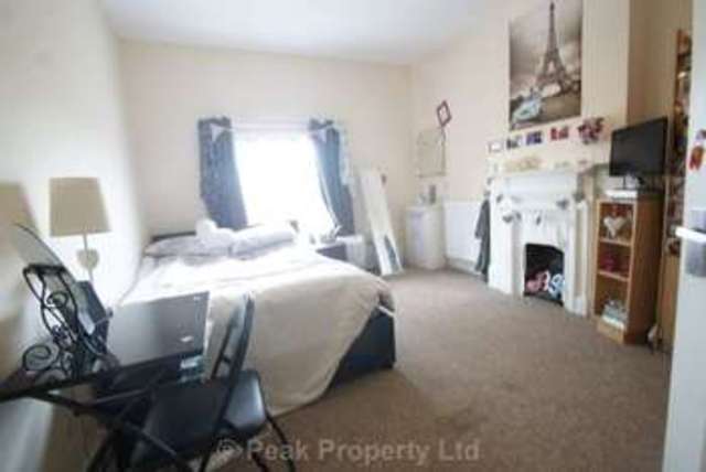  Image of 8 bedroom House Share to rent in Park Street Westcliff-on-Sea SS0 at Park Street  Westcliff On Sea, SS0 7PA