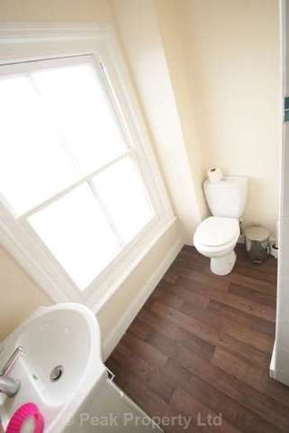  Image of 8 bedroom House Share to rent in Park Street Westcliff-on-Sea SS0 at Park Street  Westcliff On Sea, SS0 7PA