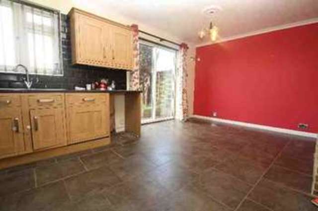  Image of 3 bedroom Property to rent in Ensign Drive London N13 at Ensign Drive London London, N13 5AN