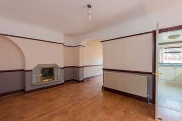  Image of 3 bedroom Semi-Detached house to rent in Heath Road Runcorn WA7 at Heath Road  RUNCORN, WA7 5SZ