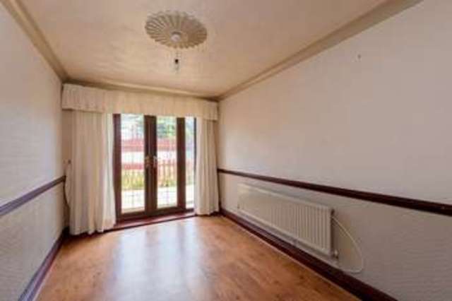  Image of 3 bedroom Semi-Detached house to rent in Heath Road Runcorn WA7 at Heath Road  RUNCORN, WA7 5SZ