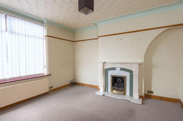  Image of 3 bedroom Semi-Detached house for sale in Heath Road Runcorn WA7 at Heath Road  RUNCORN, WA7 5SZ