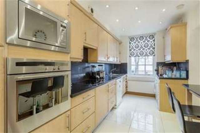  Image of 3 bedroom Flat to rent in Finchley Road London NW8 at London, NW8 9TT