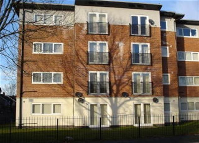  Image of 2 bedroom Flat to rent in Rock Lane West Rock Ferry Birkenhead CH42 at Birkenhead, CH42 1RE
