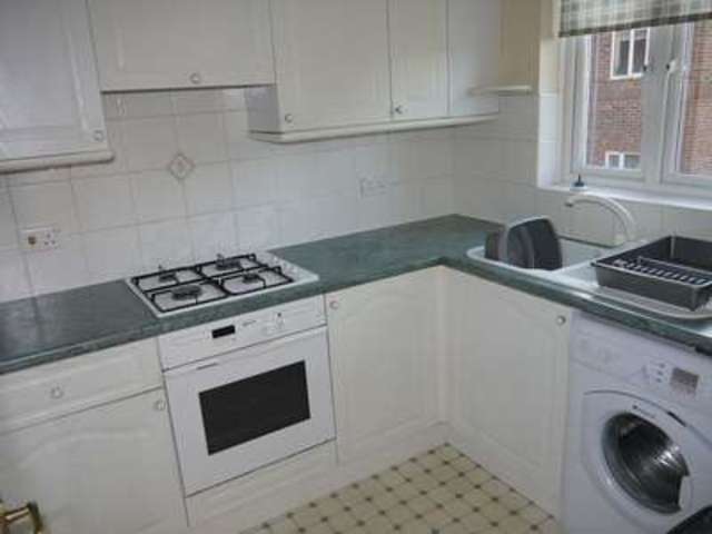  Image of 2 bedroom Flat to rent in Fair Oak Road Fair Oak Eastleigh SO50 at 470 Fair Oak Road Fair Oak EASTLEIGH, SO50 7EZ