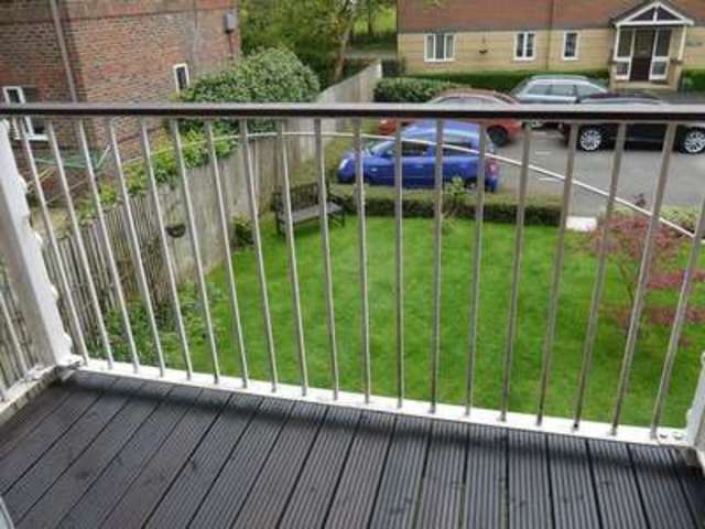  Image of 2 bedroom Flat to rent in Fair Oak Road Fair Oak Eastleigh SO50 at 470 Fair Oak Road Fair Oak EASTLEIGH, SO50 7EZ