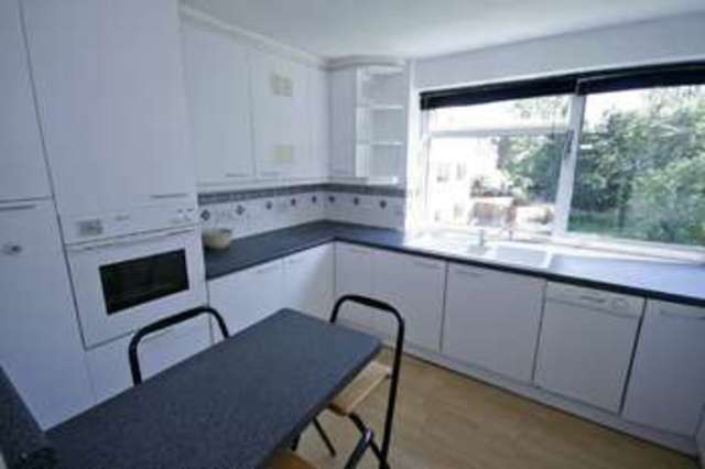 Image of 2 bedroom Flat for sale in Maxwell Road Northwood HA6 at 33 Maxwell Road  Northwood, HA6 2YH