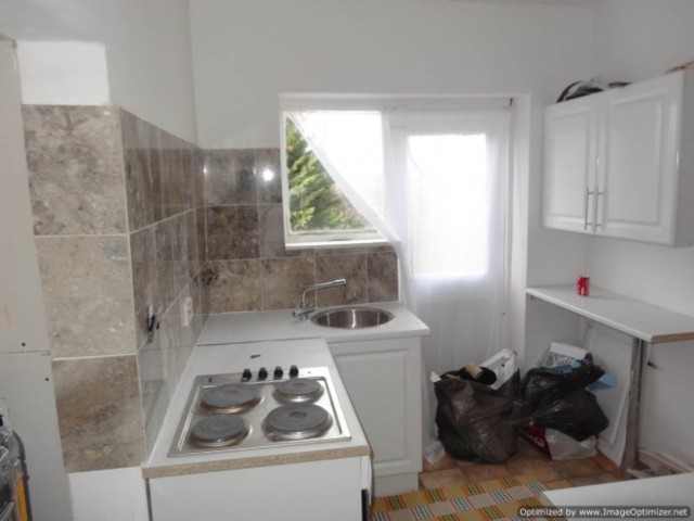  Image of Studio flat to rent in Fairfields Crescent London NW9 at Fairfields Crescent  London, NW9 0PS
