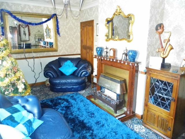  Image of 3 bedroom Detached house for sale in Fallow Field Blurton Stoke-on-Trent ST3 at Fallow Field Blurton Stoke-On-Trent, ST3 3EJ