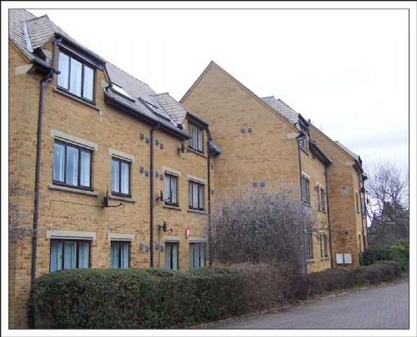  Image of 1 bedroom Flat to rent in Northwick Avenue Harrow HA3 at Northwick Avenue  HARROW, HA3 0AT