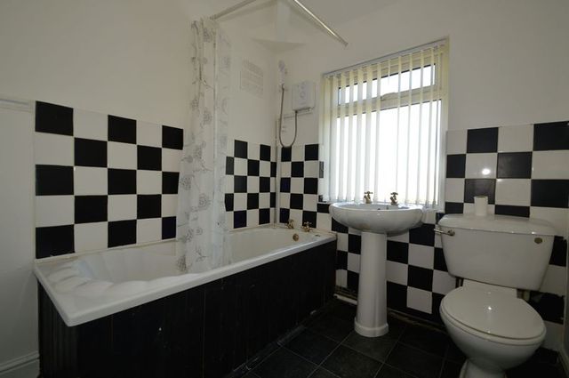  Image of 3 bedroom Semi-Detached house for sale in Farrington Road Erdington Birmingham B23 at Farrington Road  Birmingham, B23 7HT