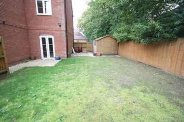  Image of 4 bedroom Detached house to rent in Feldon Way Stratford-upon-Avon CV37 at Feldon Way  Stratford upon Avon, CV37 7EE
