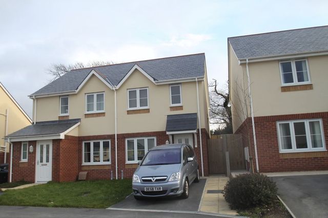  Image of 2 bedroom Semi-Detached house for sale in Ger Y Nant Y Felinheli LL56 at Ger Y Nant  Y Felinheli, LL56 4PF