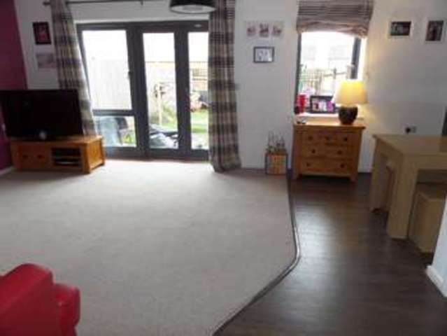  Image of 4 bedroom Town House for sale in Fen Street Brooklands Milton Keynes MK10 at Milton Keynes, MK10 7ES
