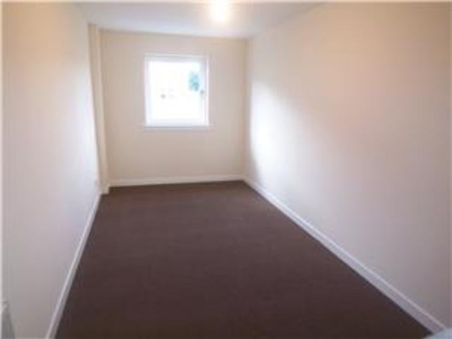  Image of 2 bedroom Flat to rent in Ferguslie Walk Paisley PA1 at Paisley Renfrewshire Renfrewshire, PA1 2RQ
