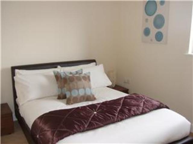  Image of 2 bedroom Flat to rent in Ferry Gait Crescent Edinburgh EH4 at Silverknowes Edinburgh Edinburgh, EH4 4GS