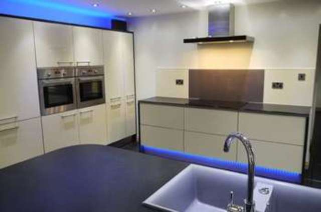  Image of 5 bedroom Detached house for sale in Ferry Lane Hook Goole DN14 at Hook East Yorkshire, DN14 5NZ
