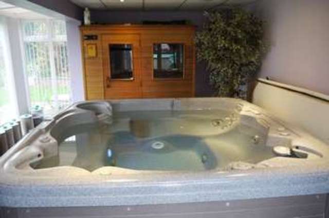  Image of 5 bedroom Detached house for sale in Ferry Lane Hook Goole DN14 at Hook East Yorkshire, DN14 5NZ