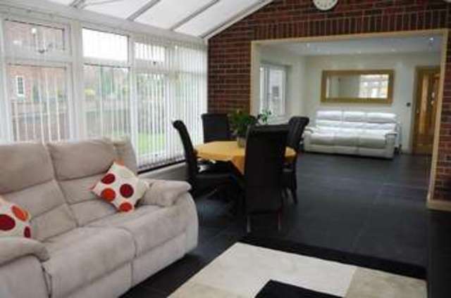  Image of 5 bedroom Detached house for sale in Ferry Lane Hook Goole DN14 at Hook East Yorkshire, DN14 5NZ