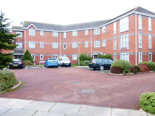  Image of 2 bedroom Flat for sale in Field Lane Litherland Liverpool L21 at Field Lane Litherland Liverpool, L21 9QE