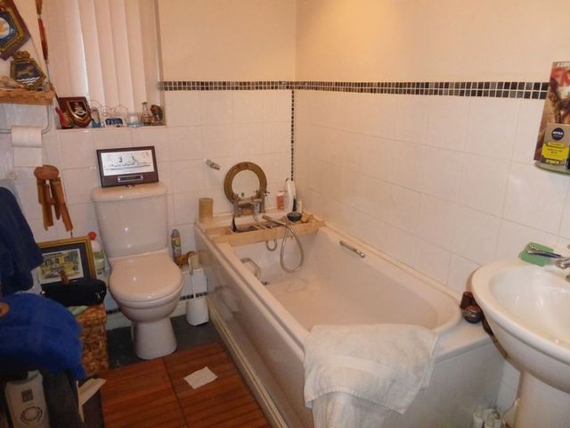  Image of 2 bedroom Flat for sale in Field Lane Litherland Liverpool L21 at Field Lane Litherland Liverpool, L21 9QE
