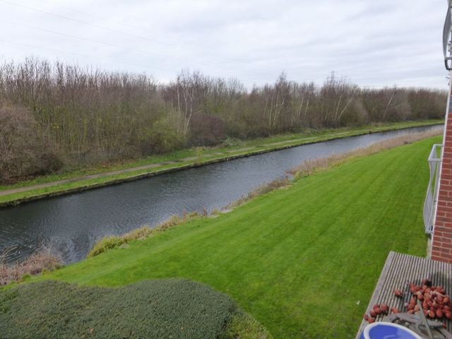  Image of 2 bedroom Flat for sale in Field Lane Litherland Liverpool L21 at Field Lane Litherland Liverpool, L21 9QE