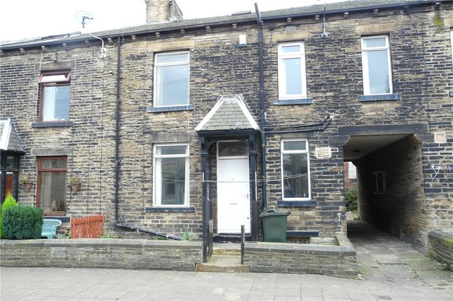  Image of 2 bedroom Detached house for sale in Fieldhead Street Bradford BD7 at Bradford West Yorkshire Bradford, BD7 1LP