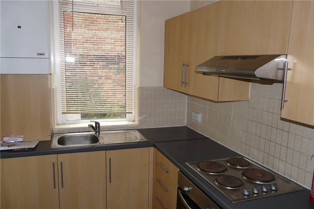  Image of 4 bedroom Detached house for sale in Fieldhead Street Bradford BD7 at Bradford West Yorkshire Bradford, BD7 1LP