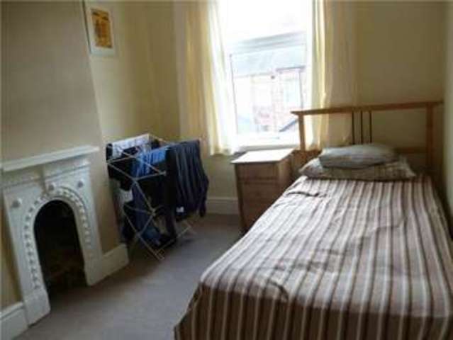 Image of 2 bedroom Terraced house for sale in Fielding Street Stoke-on-Trent ST4 at Fielding Street Stoke Stoke On Trent, ST4 4HB