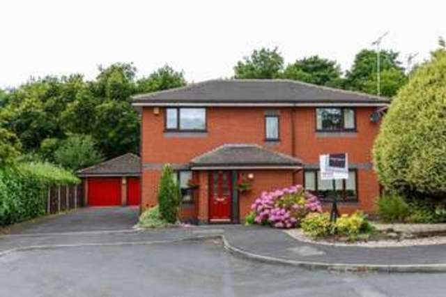  Image of 4 bedroom Detached house for sale in Finch Mill Avenue Appley Bridge Wigan WN6 at Finch Mill Avenue Appley Bridge Wigan, WN6 9DF