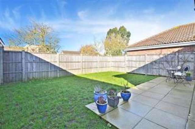  Image of 2 bedroom Detached house for sale in Findon Drive Bognor Regis PO22 at Bognor Regis West Sussex Bognor Regis, PO22 6QJ