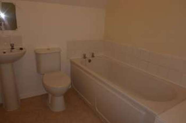  Image of 1 bedroom Flat to rent in Firs Lane Leigh WN7 at Firs Lane  Leigh, WN7 4SB