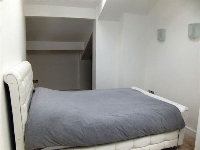  Image of 2 bedroom Flat for sale in Firth Street Huddersfield HD1 at Firth Street  Huddersfield, HD1 3BB