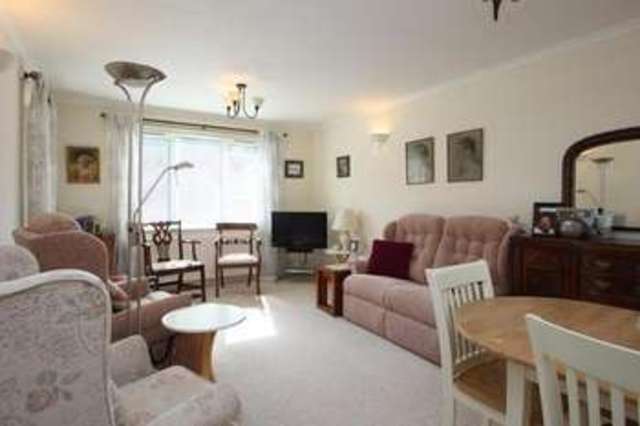 Image of 2 bedroom Flat for sale in Florence Park Bristol BS6 at Westbury Park Bristol Bristol, BS6 7LR