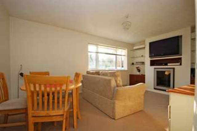 Image of 2 bedroom Flat for sale in Florence Road Boscombe Bournemouth BH5 at Boscombe Bournemouth Bournemouth, BH5 1HH
