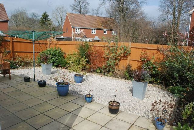  Image of 2 bedroom Property for sale in Florentine Way Waterlooville PO7 at Florentine Way  Waterlooville, PO7 8JU