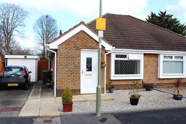  Image of 2 bedroom Property for sale in Florentine Way Waterlooville PO7 at Florentine Way  Waterlooville, PO7 8JU