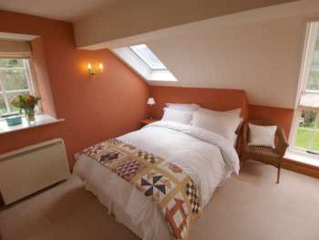  Image of 4 bedroom Detached house for sale in Chapel-En-Le-Frith High Peak SK23 at High Peak, SK23 0QR