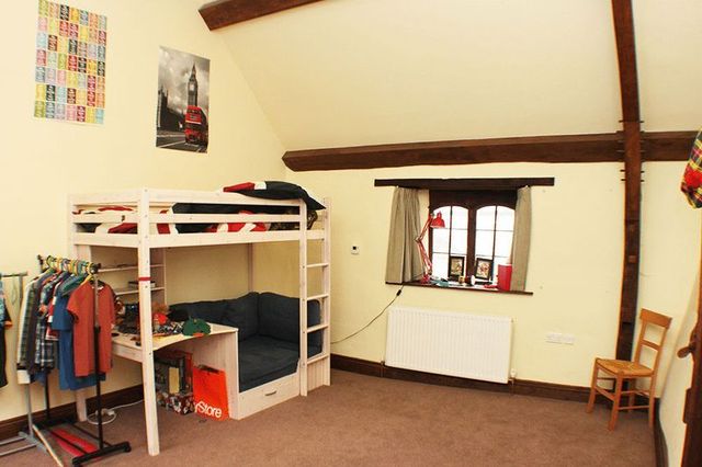  Image of 3 bedroom Detached house to rent in Fore Street Silverton Exeter EX5 at Fore Street Silverton Exeter, EX5 4HP