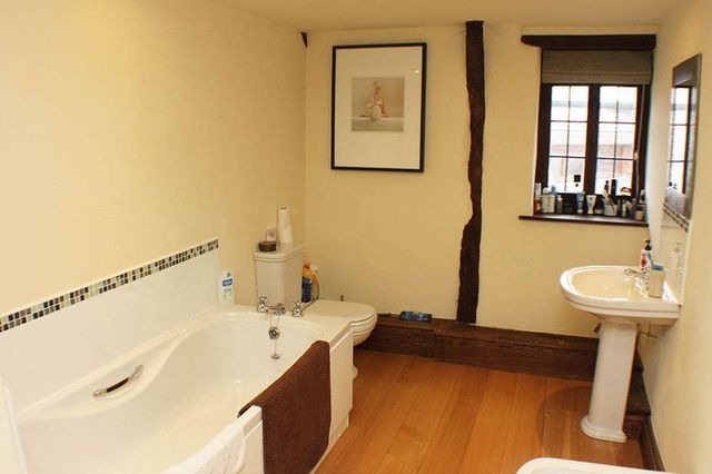  Image of 3 bedroom Detached house to rent in Fore Street Silverton Exeter EX5 at Fore Street Silverton Exeter, EX5 4HP