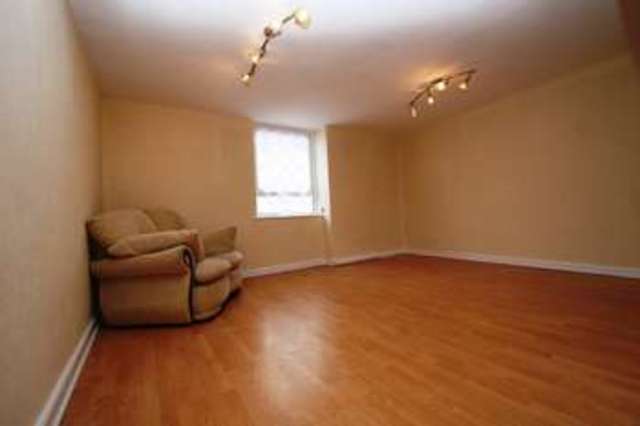  Image of 2 bedroom Maisonette for sale in Fore Street Torpoint PL11 at Torpoint Cornwall Torpoint, PL11 2AB